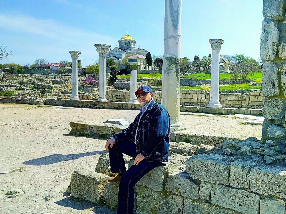 Г А Л Е Р Е Я